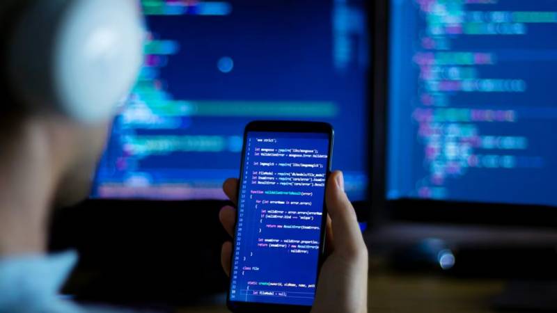Node.js赋能伊金霍洛旗软件开发:解锁企业业务增长的核心引擎